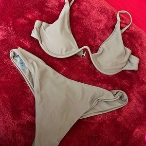 Brand new! 2 piece brown bikini set 🤎 (make me an offer)